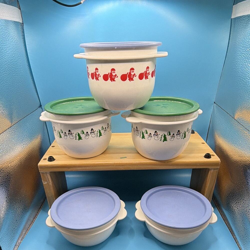 Tupperware 5pc Round Storage Container Set w/ Lids, 16 oz & 26 oz Christmas - Picture 2 of 10